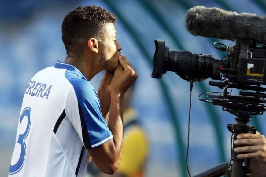 El hondureño Marcelo Pereira brilló con luz propia en los Juegos Olímpicos de Río 2016 con la Sub-23 de Honduras y su premio puede llegar porque desde Italia destacaron que tres clubes de la Serie A le siguen la pista al zaguero del Motagua. El sitio especializado Tuttomercatoweb resaltó en su información que el Palermo, Lazio y Cagliari interesan obtener los servicios del joven defensor.