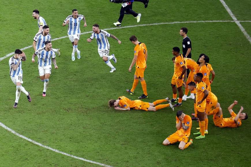 El momento en el que los argentinos se burlan de los jugadores neerlandeses.