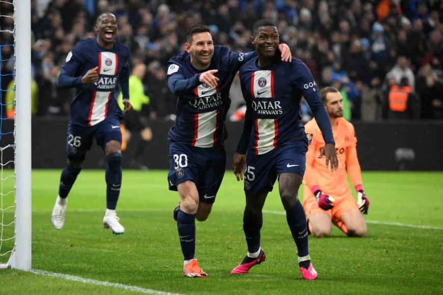 Lionel Messi se encontraba disputando un encuentro con el PSG ante el Marsella en la Ligue 1 de Francia.