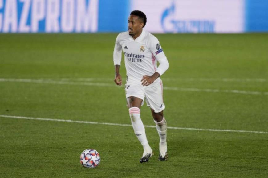 Éder Militao: El defensor brasileño encabeza la lista de los jugadores que se irán del Real Madrid.