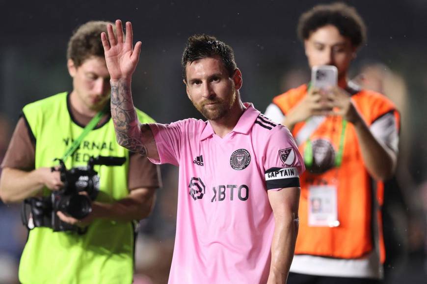 Leo Messi saludó y agradeció a los aficionados del Inter Miami por el apoyo.
