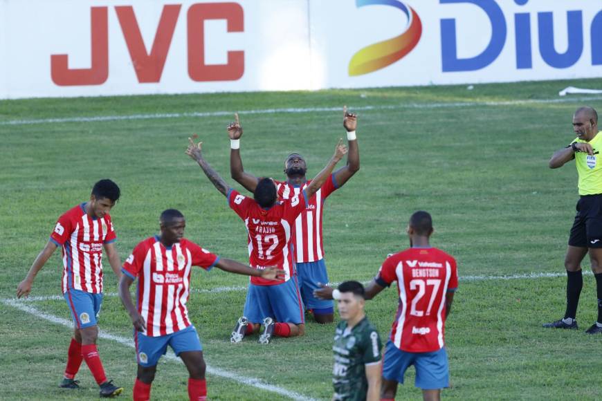 El Olimpia dio un golpe de autoridad en el estadio Yankel Rosenthal tras imponerse 3-1 ante Marathón.