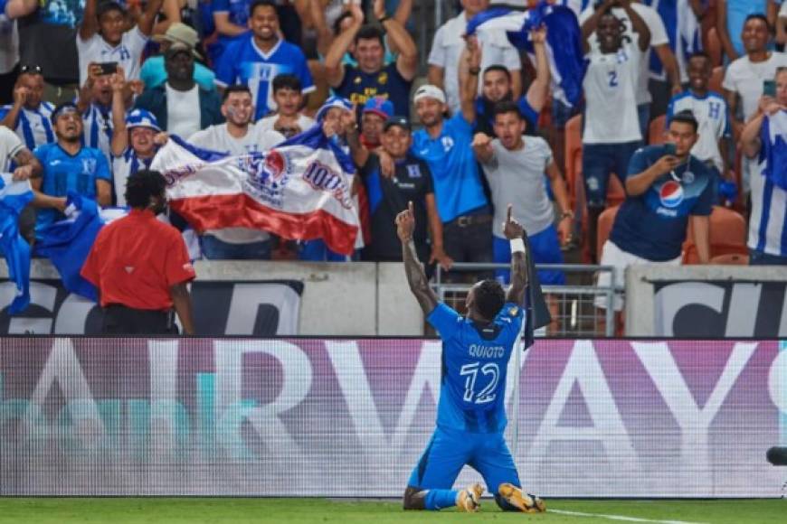 Romell Quioto fue la figura de la Selección de Honduras y agradeció a Dios por sus goles.