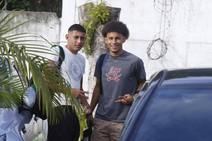 Los jóvenes del Marathón se mostraron sonrientes en el último entrenamiento de cara al duelo contra el Motagua.