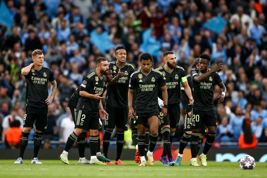 El rostro de los jugadores del Real Madrid tras los primeros goles del Manchester City.