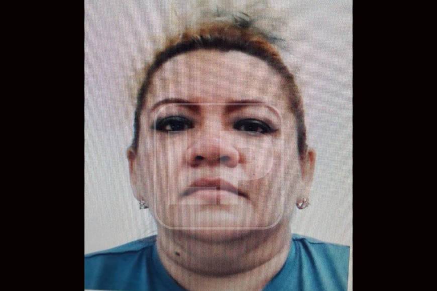 Johana Elizabeth Midence Martínez fue capturada en 2011 por formar parte de una banda de “secuestradores exprés” y extorsionadores que operaban en las terminales de autobuses y zonas comerciales de Tegucigalpa.