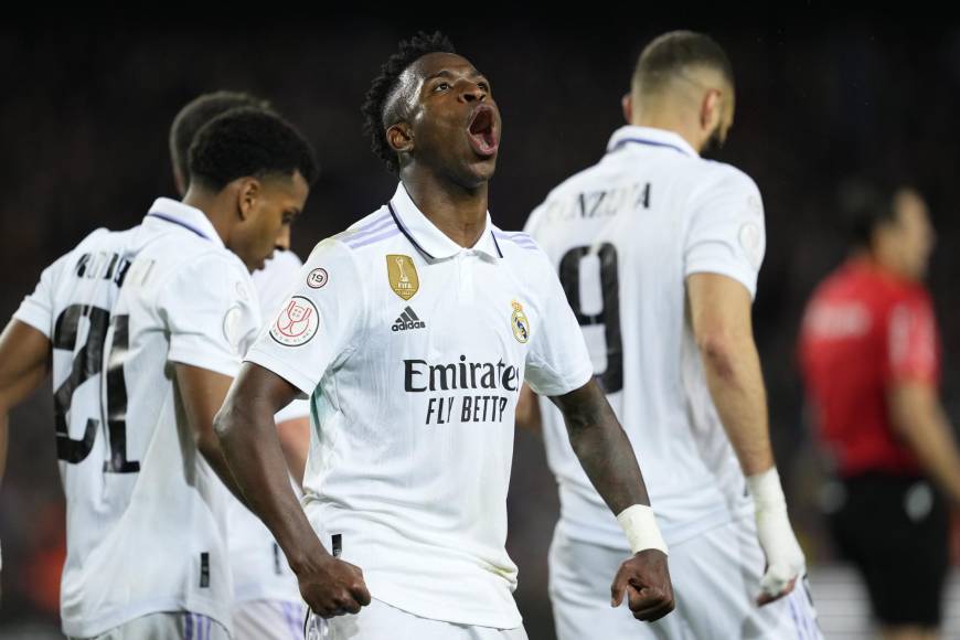 Vinicius y su gesto tras marcarle al FC Barcelona en la victoria de 4-0 del Real Madrid que le dio el pase a la final de la Copa del Rey.