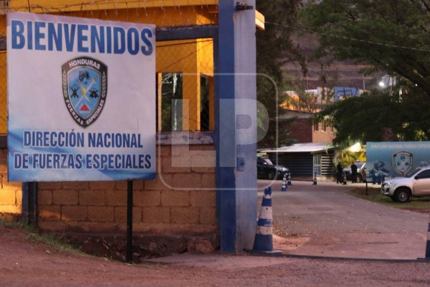  El ministro de la Secretaría de Seguridad, Ramón Sabillón, ha confirmado que la entrega del exgobernante se dará entre mañana miércoles y el viernes. Fotografía: Opsa / David Romero.