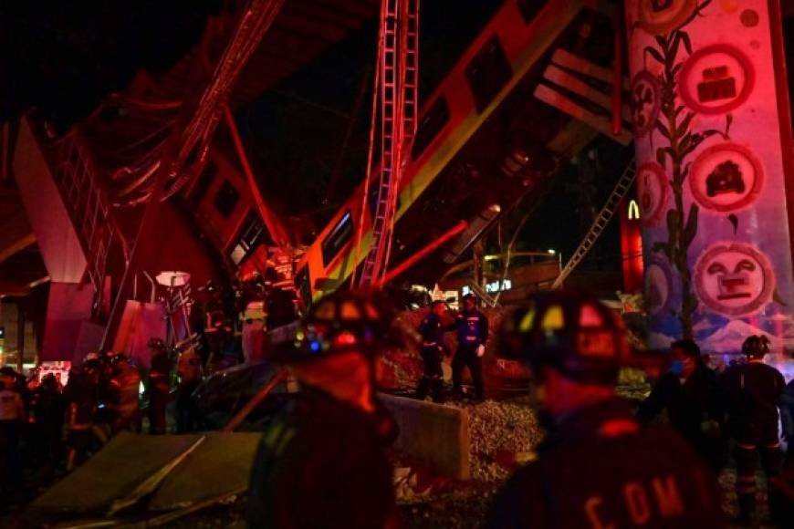 Impactantes imágenes del desplome del metro en Ciudad de México