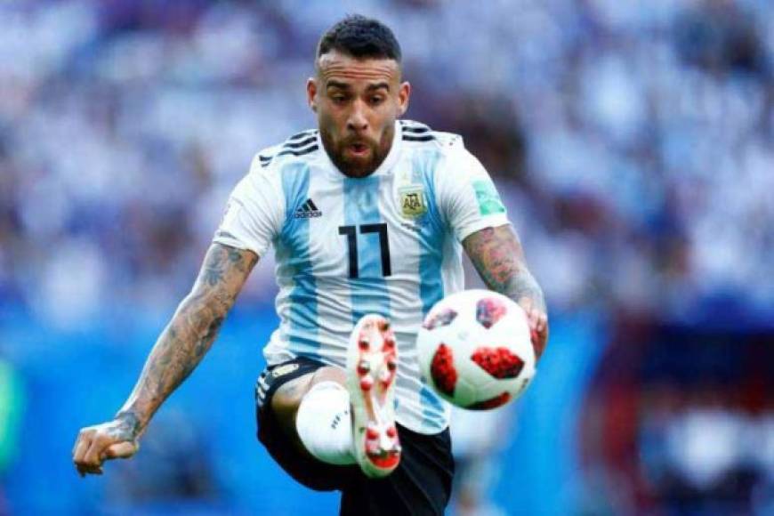 Nicolás Otamendi: Será otro de los defensores centrales de Argentina ante Colombia. Juega en el Manchester City y cuenta con 31 años de edad.