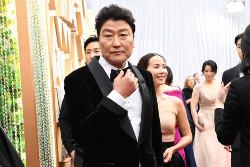 El un actor surcoreano Song Kang-ho de la película 'Parásitos', que esta noche podría convertirse en la gran sorpresa de los Premios Óscar 2020.