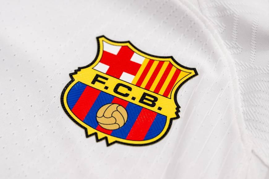 Sin embargo, el Barcelona explicó el motivo por el cual optaron por el color blanco para su segunda equipación de cara a la temporada 2023/24.