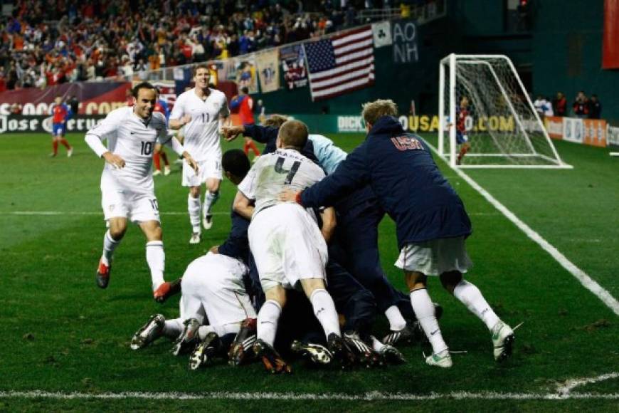 Jonathan Bornstein y Estados Unidos colaboraron con su gol ante Costa Rica el pase a Honduras para el Mundial del 2010..