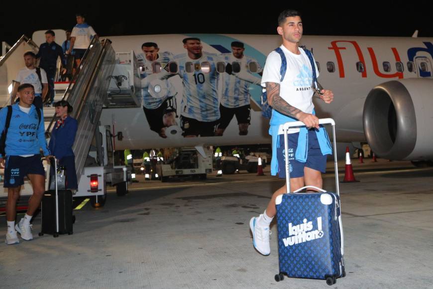 Lionel Messi y compañía llegaron con las maletas cargadas de ilusiones. El objetivo es ser campeón del mundo.