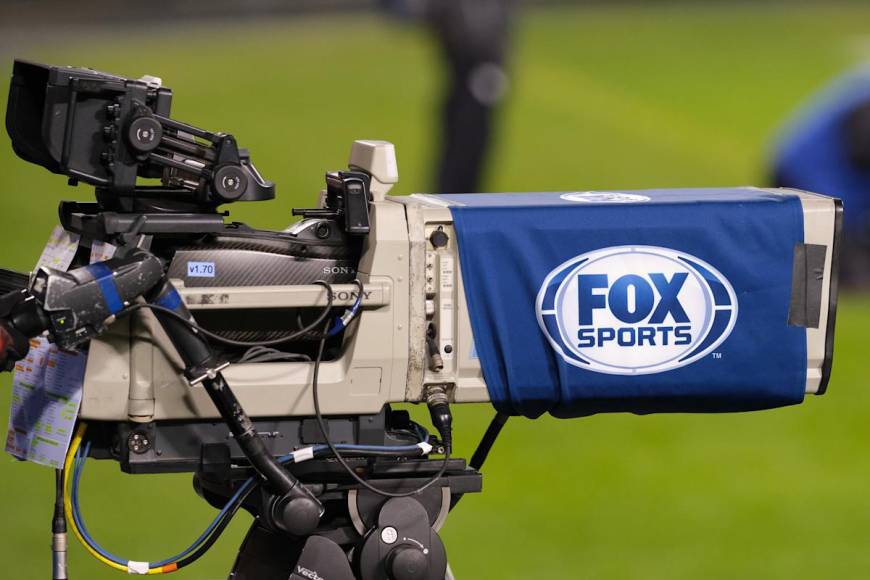 La Comisión Federal de Competencia Económica de México calificó de “monopólica” la posibilidad de que Fox se sumara a Disney, que ya posee a ESPN, por ello fueron adquiridos por la firma Lauman.