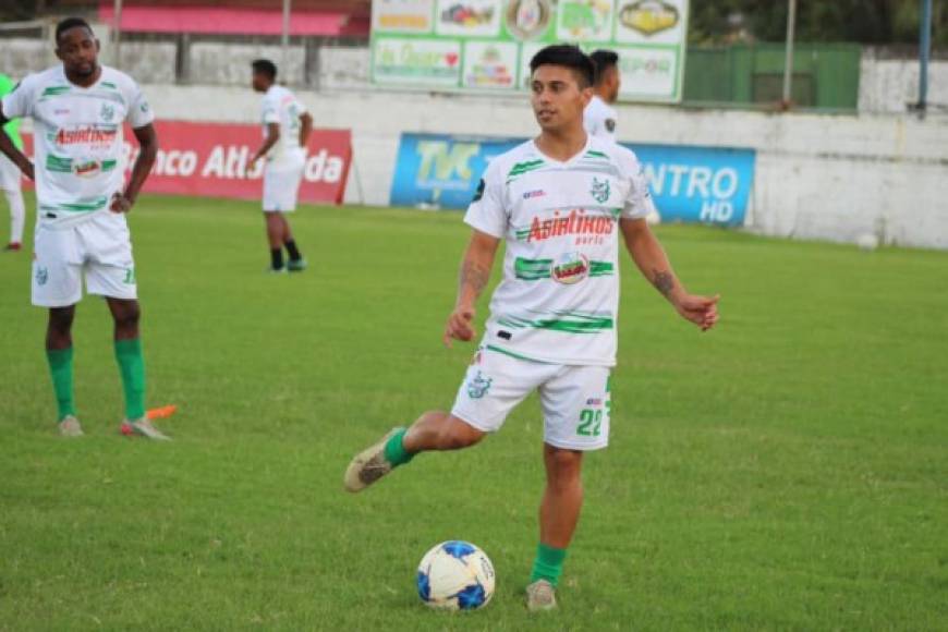 El delantero argentino Mauro Leiva es otro de los jugadores que ha sido dado de baja en el Platense debido a su bajo rendimiento. Había llegado al club porteño en septiembre de 2020.