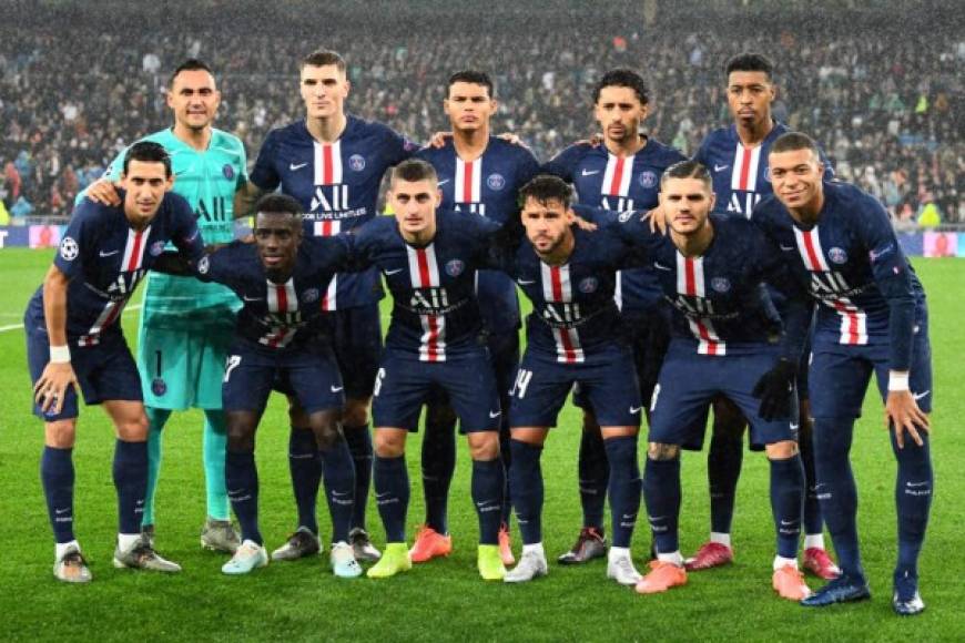 El París Saint Germain presentó este equipo titular en el estadio Santiago Bernabéu.