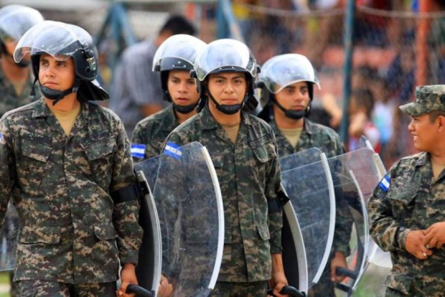 La seguridad en el estadio Marcelo Tinoco de Danlí.