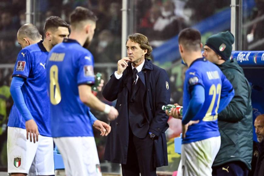 Roberto Mancini no podía creer lo que vivió en Palermo con la eliminación de Italia.