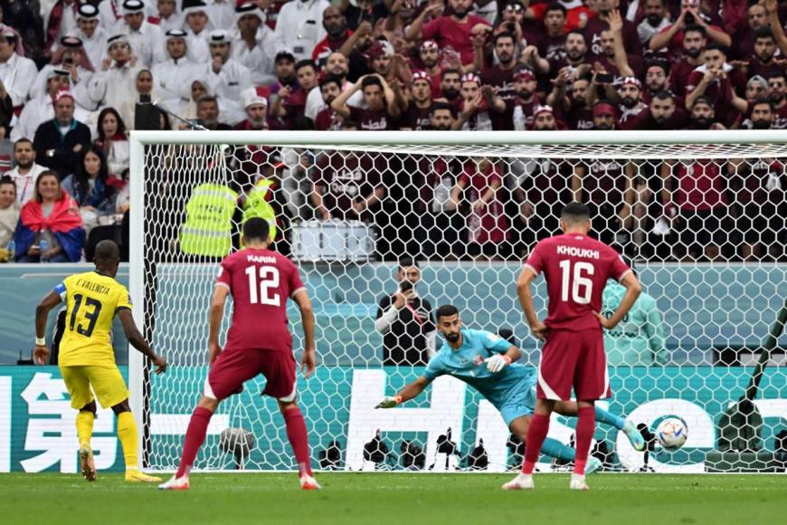 El gol de penal de Enner Valencia es histórico, ya que es la primera vez que una Copa del Mundo empieza con un tanto desde los once pasos.