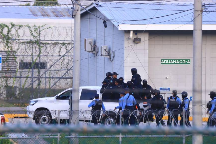 “Después de la muerte violenta de un privado de libertad por arma de fuego en el centro penitenciario Ilama, Santa Bárbara, inicia el plan Refundación Penitenciaria I”, escribió Villanueva en redes sociales. 