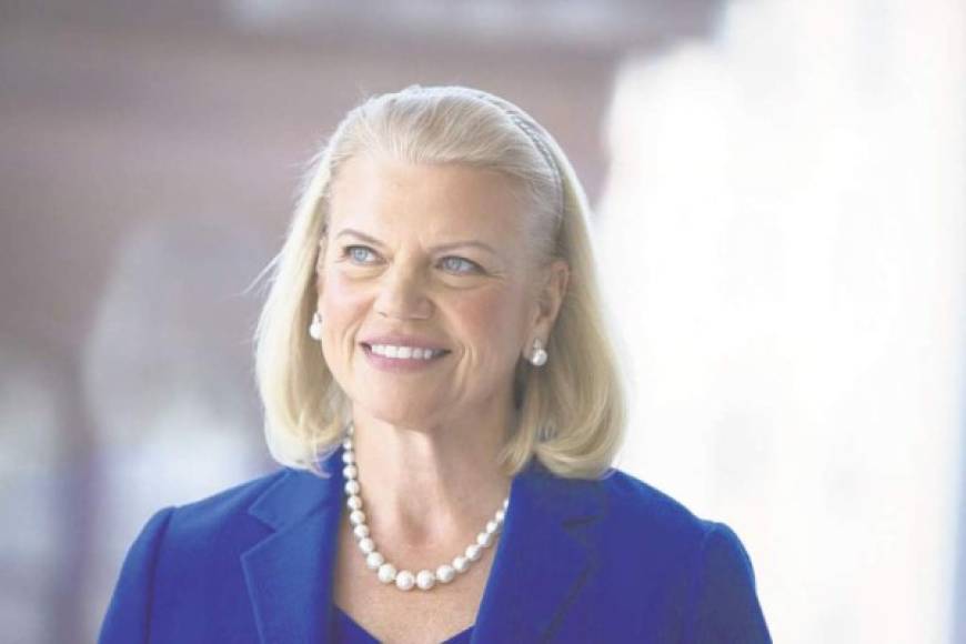 CEO de IBM. Ginni Rometty asumió la presidencia de la IBM, convirtiéndose en la novena Consejera Delegada y en la primera mujer al frente de la empresa. <br/>