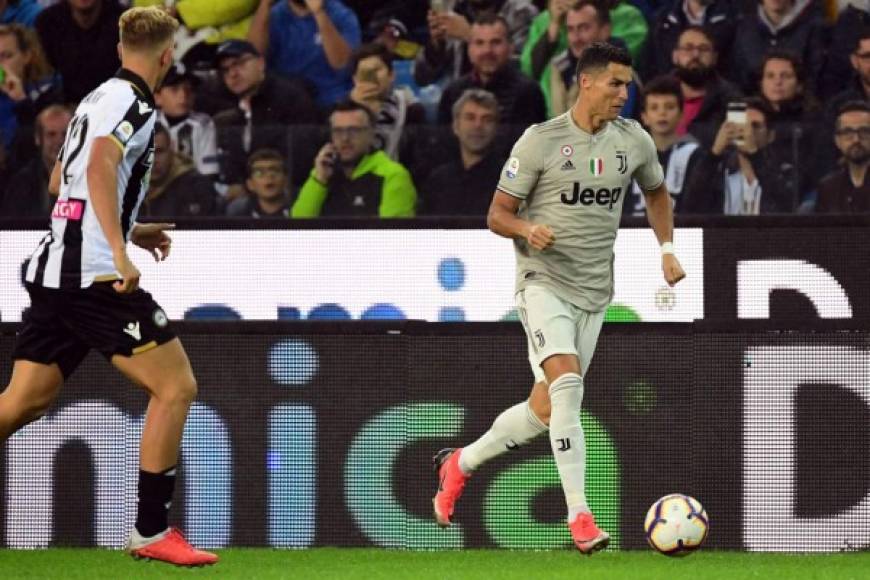 Cristiano Ronaldo regresó a competir en la Serie A italiana tras cumplir una jornada de sanción en la Champions League, en el medio de la tormenta mediática.