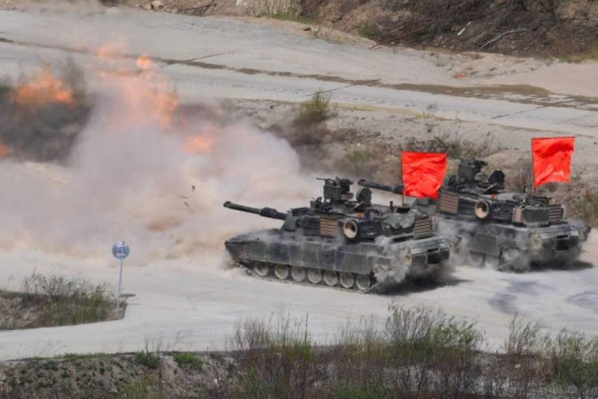 Los ejercicios militares son unas maniobras previamente programadas que forman parte de los simulacros conjuntos que Seúl y Washington llevan a cabo cada año en primavera en territorio surcoreano.