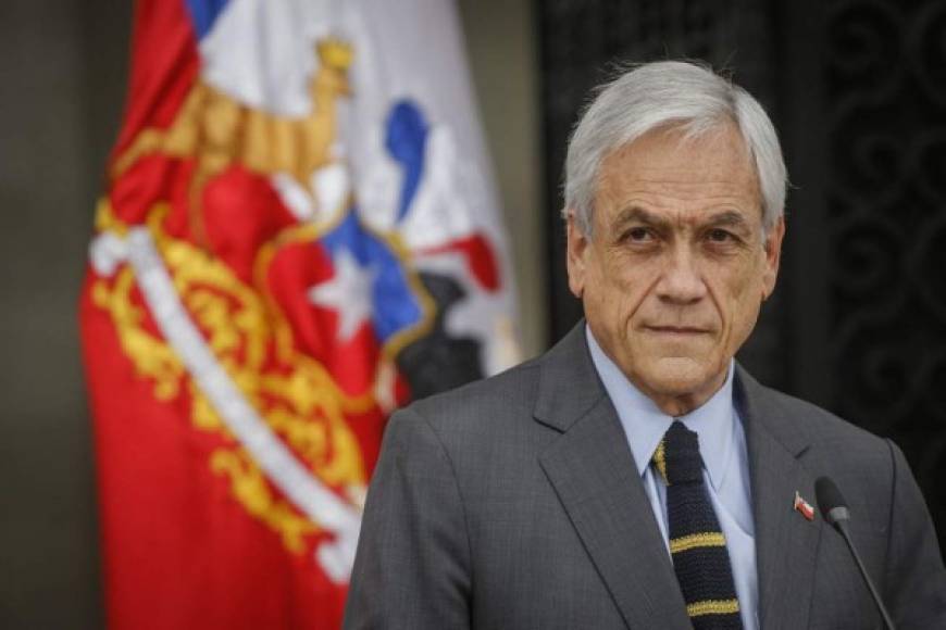 El presidente de Chile, Sebastian Piñera, dijo: 'Chile rechaza las acciones destinadas a alterar proceso democrático en EEUU y condena la violencia e indebida interferencia con las instituciones constitucionales. Chile confía en la solidez de la democracia estadounidense para garantizar el imperio de la ley y estado de derecho.