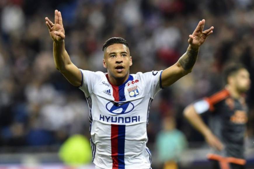 Según informa L'Equipe, el centrocampista del Olympique Lyon, Corentin Tolisso, estaría 'muy cerca' de firmar un contrato con el Bayern Múnich de Carlo Ancelotti. El traspaso podría cerrarse por unos cuarenta millones de euros.