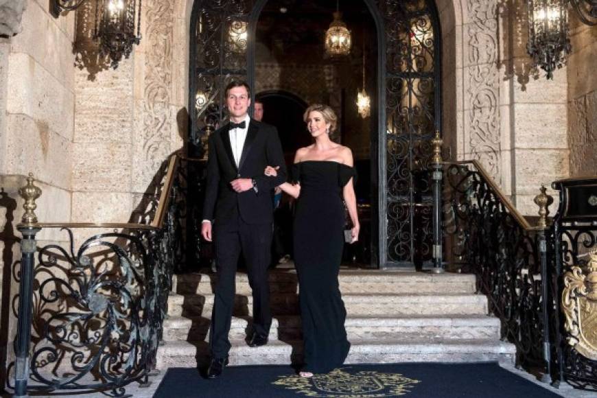 Tras la investidura de Trump como el presidente número 45 de Estados Unidos, Ivanka y su esposo, el magnate inmobiliario Jared Kushner, se mudaron a Washington para servir como asesores presidenciales del mandatario.