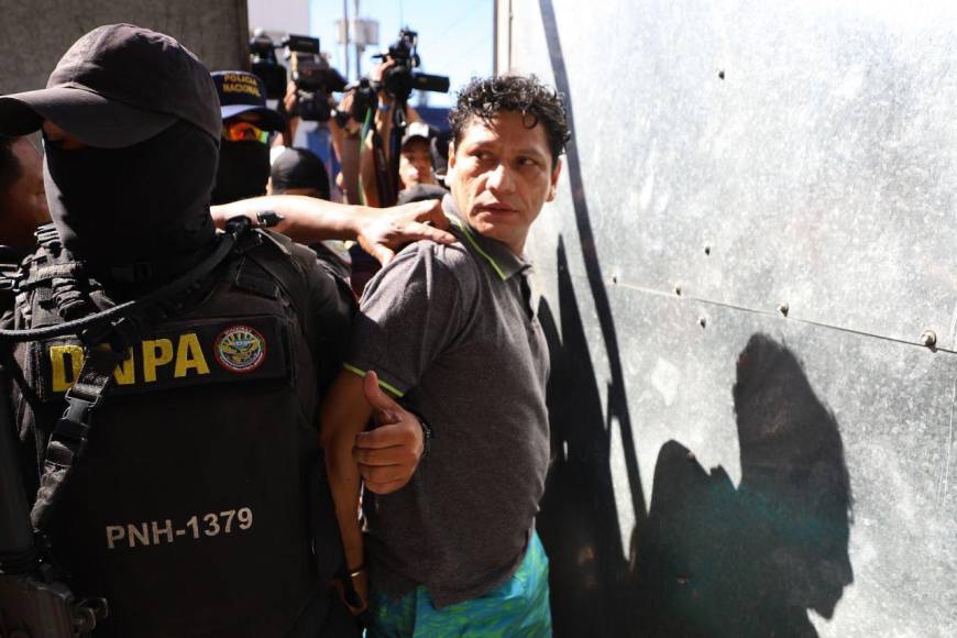 El “Pescado” Bonilla fue capturado la tarde del sábado en Tela, Atlántida, y este domingo fue presentado en audiencia de declaración de imputado. 