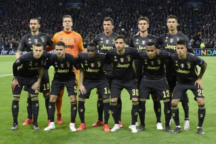 Y este fue el 11 titular de la Juventus frente al Ajax.