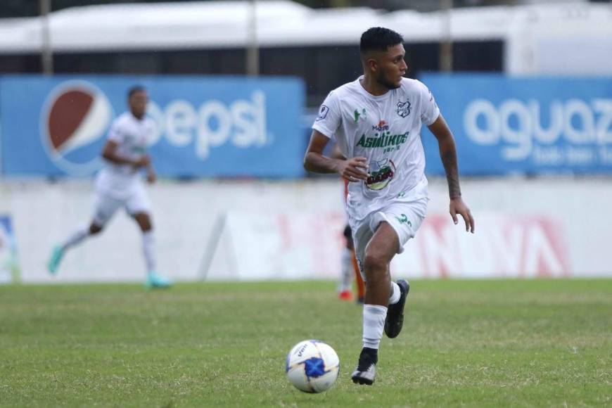 Henry Romero: Delantero que debutó en Liga Nacional con Marathón. Su último club fue Platense.