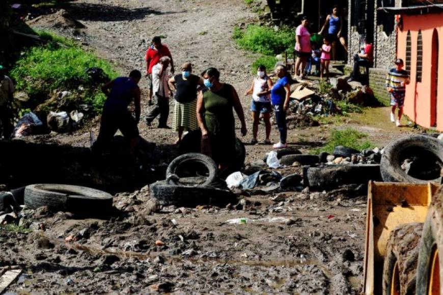 Los departamentos de Cortés y Yoro (norte), Santa Bárbara, Copán, Ocotepeque, Lempira e Intibucá (occidente), La Paz y Comayagua (centro), Choluteca y Valle (sur) y El Paraíso (oriente) se mantienen bajo alerta verde.