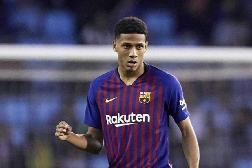 Jean-Clair Todibo: El joven francés será uno de los defensores centrales del Barcelona, hará dupla en la zona central junto a Piqué. Ante la ausencia de Lenglet, Todibo estará en el 11 inicial.