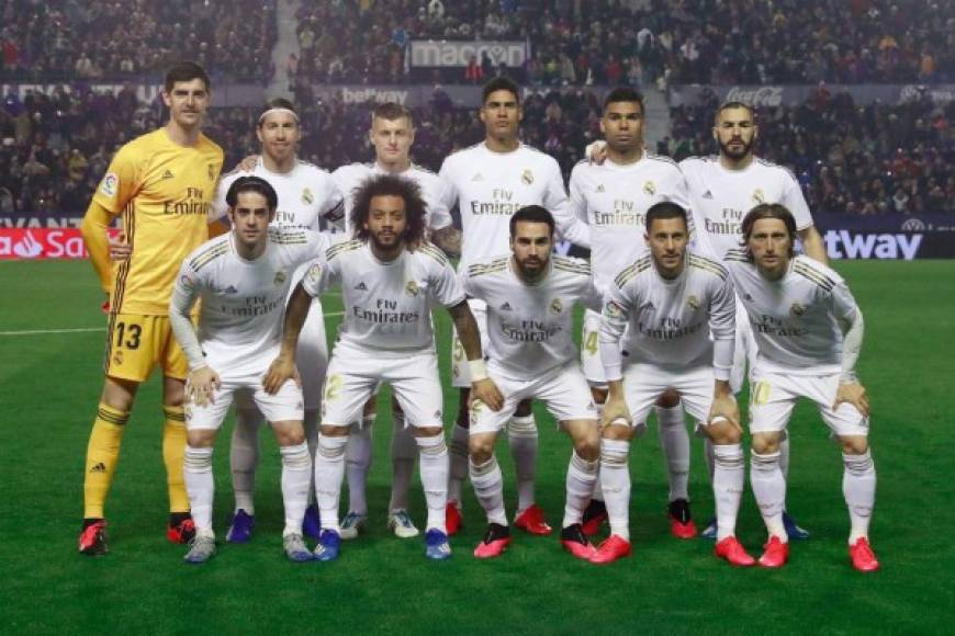 El 11 titular del Real Madrid que salió al campo para enfrentar al Levante.