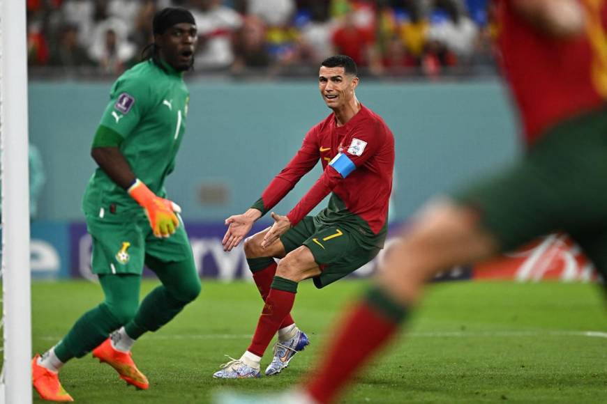 Cristiano Ronaldo pidiendo el balón en un centro que no pudo llegarle.