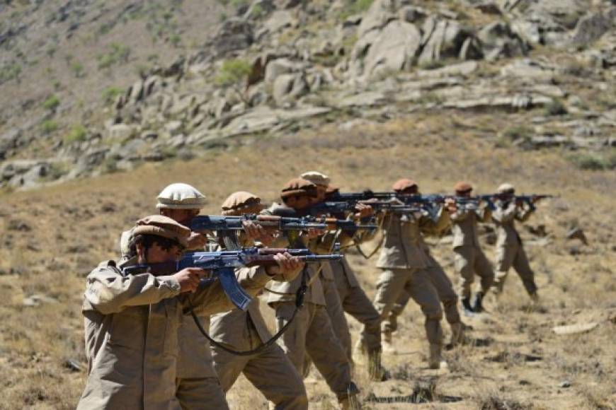 Los leones de Panshir: La resistencia afgana que lucha ferozmente contra los talibanes