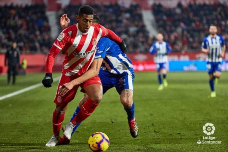 Medios españoles informaron en su momento que el delantero Antony Lozano interesa a clubes como Osasuna y Cádiz de la segunda división de España, pero al parecer el atacante se quedará con el Girona en la primera categoría.