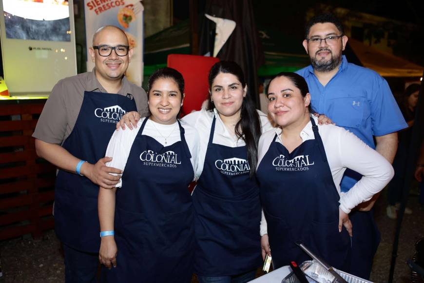 David Castillo, Luisa Castilla, Mónica Castillo, Alejandra Mejía y Jossué Castillo