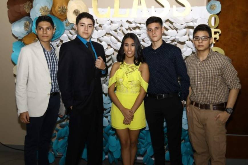 Carlos Hernández, Antonio Mancía, Joyce Almendárez, Diego Leiva y Jorge Acosta.