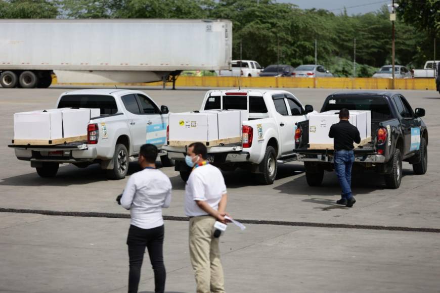 Las autoridades pusieron a disposición vehículos estatales para el traslado de los seis migrantes hondureños, que perecieron cuando buscaban el sueño americano y reunirse con familiares en Estados Unidos. 