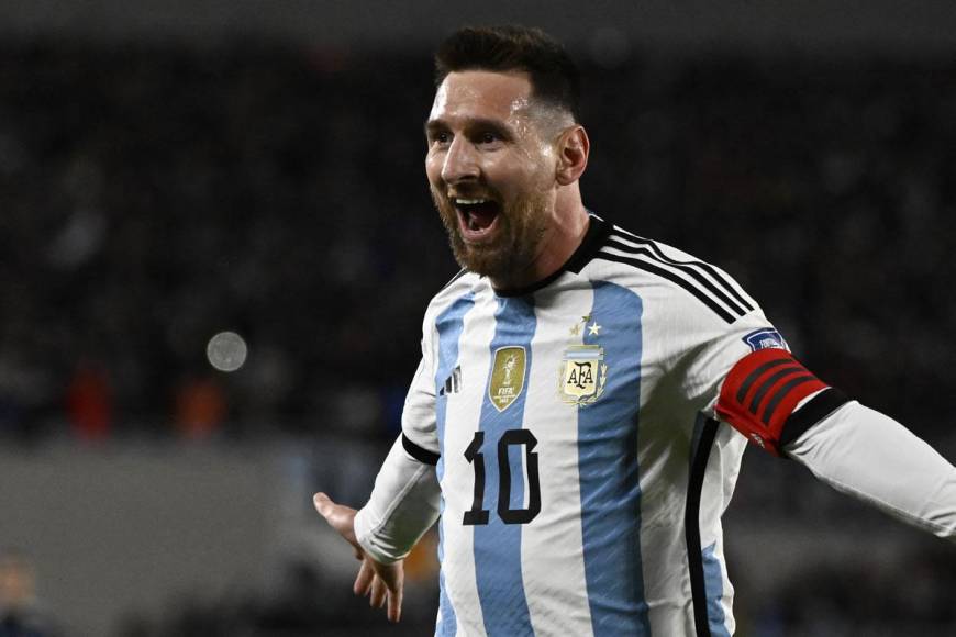 La felicidad y euforia de Lionel Messi tras su golazo contra Ecuador.