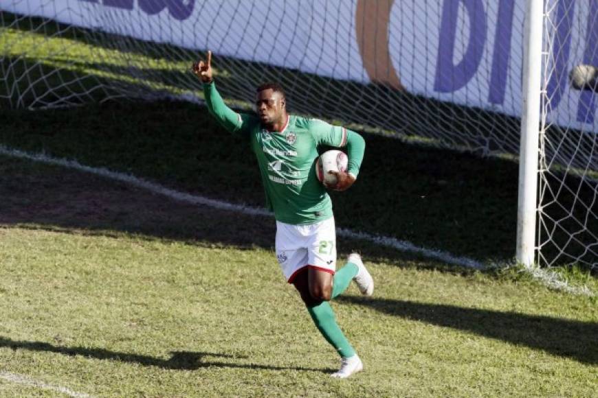 Yustin Arboleda abrió el camino de la victoria del Marathón. En la imagen, celebrando su gol.