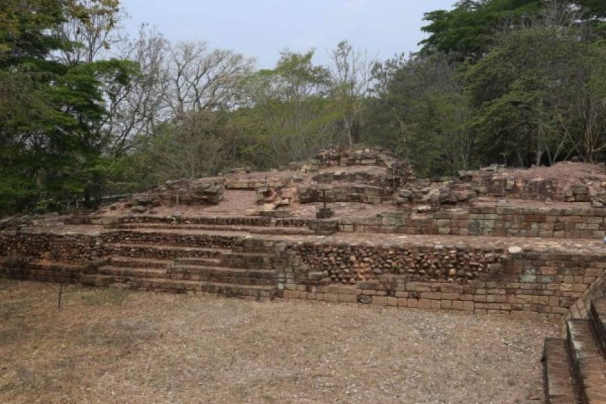 Vista general del Parque Arqueológico de Copán, donde científicos japoneses encontraron seis esqueletos humanos. AFP