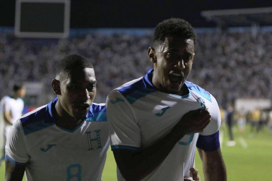 El grito eufórico del ’Choco’ Lozano en la celebración de su golazo que significó el 1-0 de Honduras ante México.