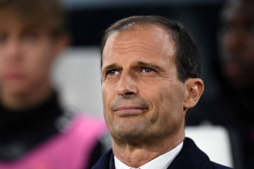 Massimiliano Allegri: La posible vinculación del entrenador italiano con el FC Barcelona no es nueva. El estratega dirigió por última vez a la Juventus, además de haber dirigido a equipos como el AC Milan, Sassuolo, Cagliari. En España lo vinculan como un posible reemplazo de Valverde.