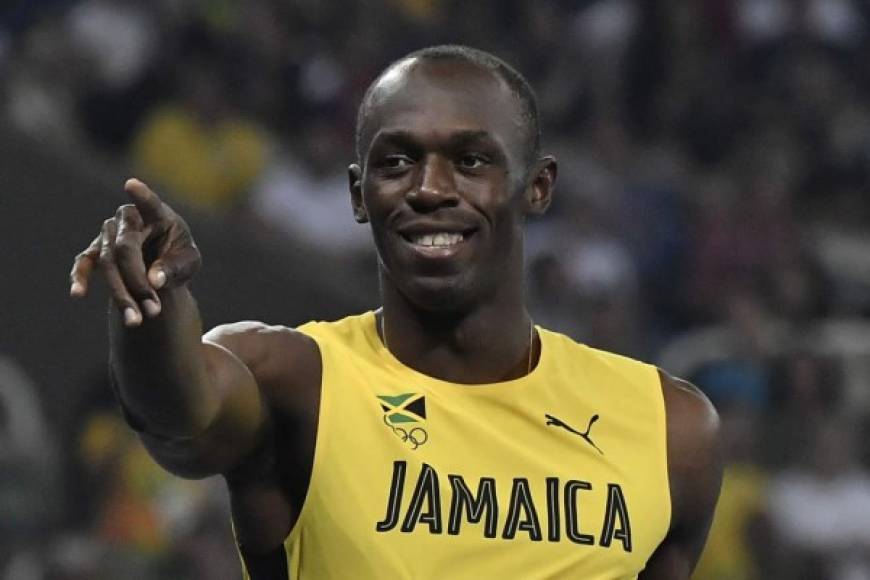 Usain Bolt tiene un valor de 32.5 millones de dólares, de acuerdo con la revista estadounidense Forbes. La publicación estima que su salario anual es de 2.5 millones de dólares y los otros 30 los obtiene gracias a los patrocinios.