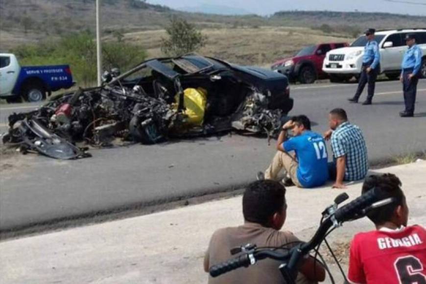 23 de abril - Tegucigalpa<br/><br/>Un joven de 27 años murió al viajar a exceso de velocidad y chocar contra un camión repartidor de leche.